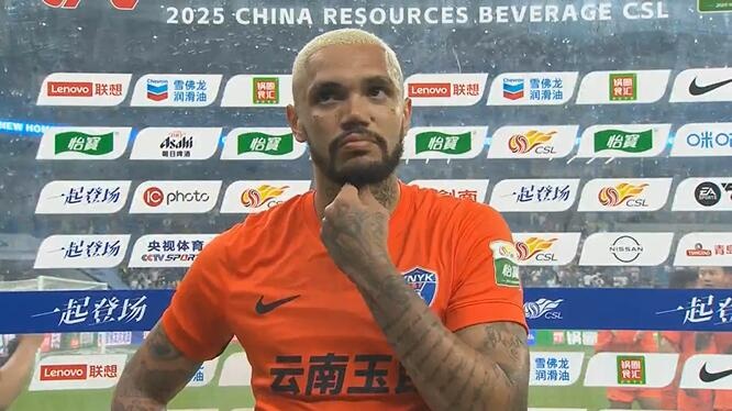 恩里克：對(duì)球隊(duì)來(lái)說(shuō)在困難時(shí)期拿到勝利非常重要，我們是個(gè)整體