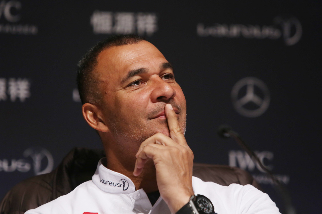 古利特：米蘭切爾西是謎一樣的球隊(duì) 看好皇馬贏歐冠&巴黎也有可能