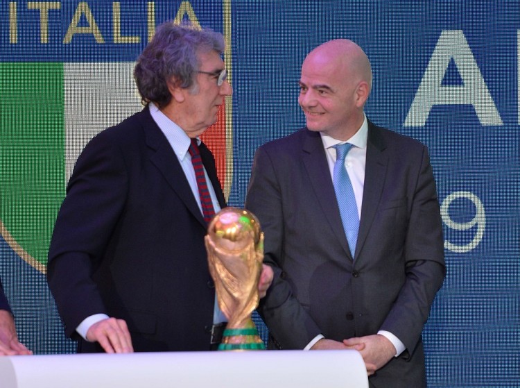 佐夫：人們應該記住多納魯馬是誰，正是他幫意大利贏得歐洲杯冠軍