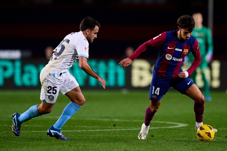 西媒：赫羅納兩次求購加西亞遭巴薩拒絕，弗里克：他是計劃內(nèi)球員