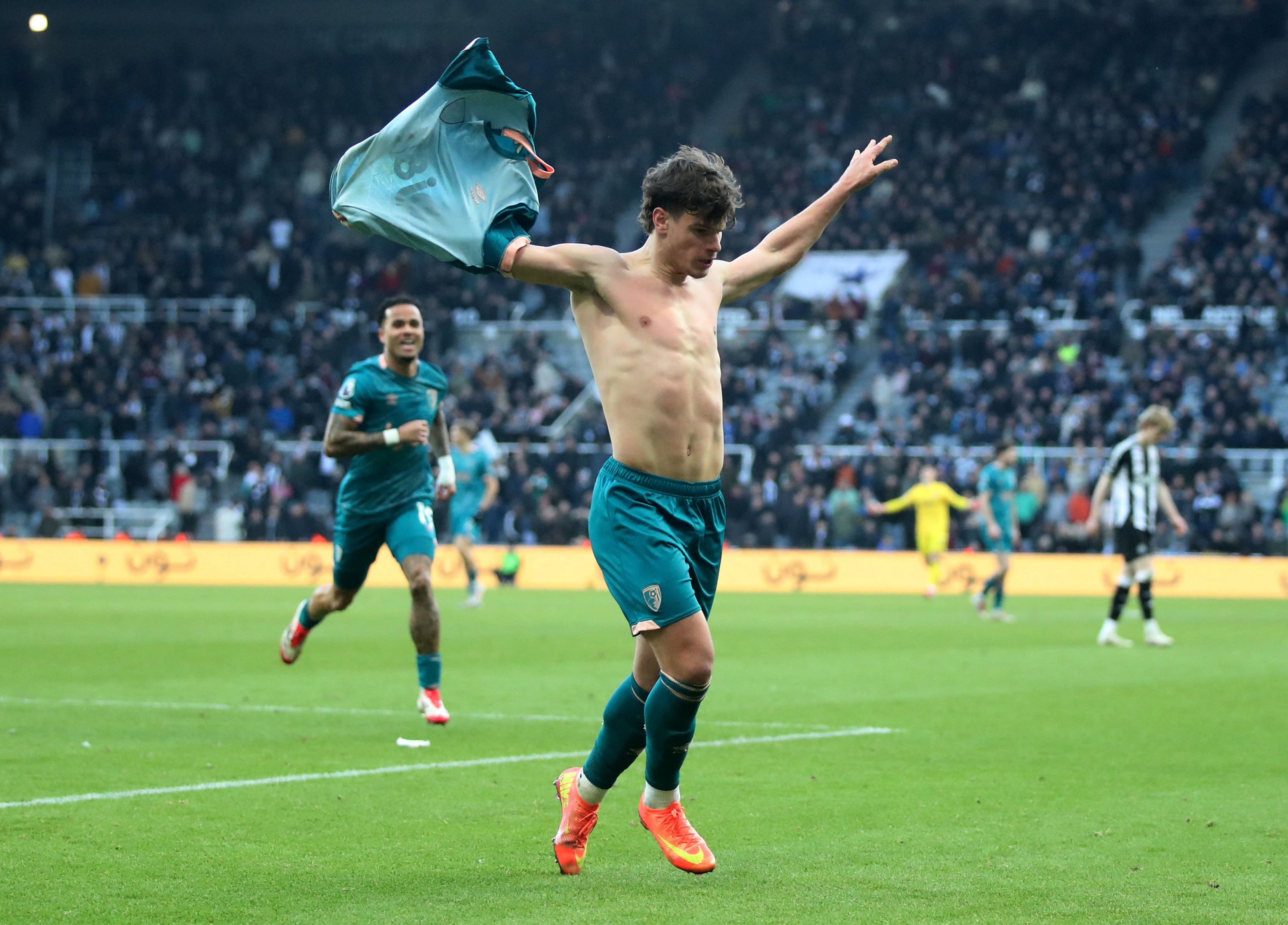 英媒：利物浦準備求購科爾克茲，關注懷森&將破紀錄引進伊薩克