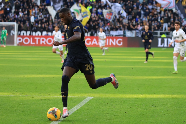 英媒：阿森納、切爾西、利物浦、維拉和紐卡均有意穆阿尼