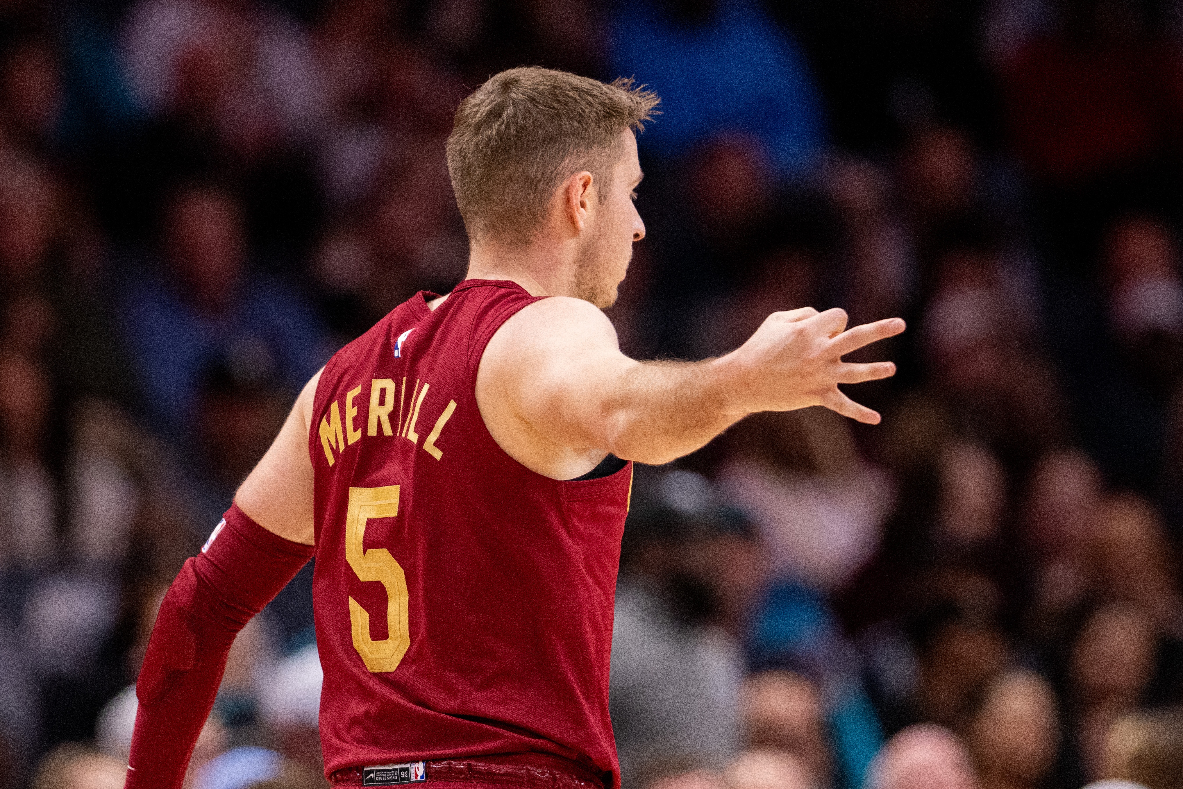 阿特金森：梅里爾在攻防兩端都值得信賴 他能用無球跑動撕開防守