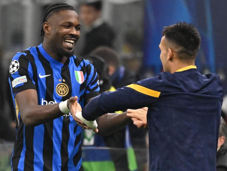 小圖拉姆：夢想走進球場有上帝視角感知比賽，我覺得這可能實現