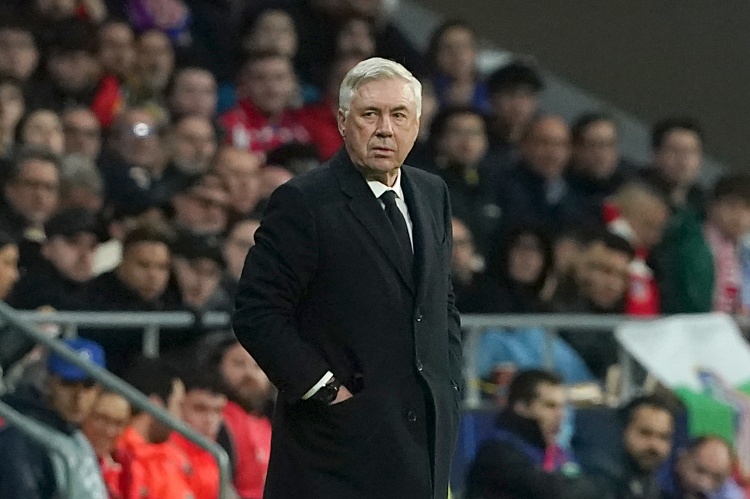 馬卡：巴西本周五或將解雇多里瓦爾 需決定是否第2次追求安切洛蒂