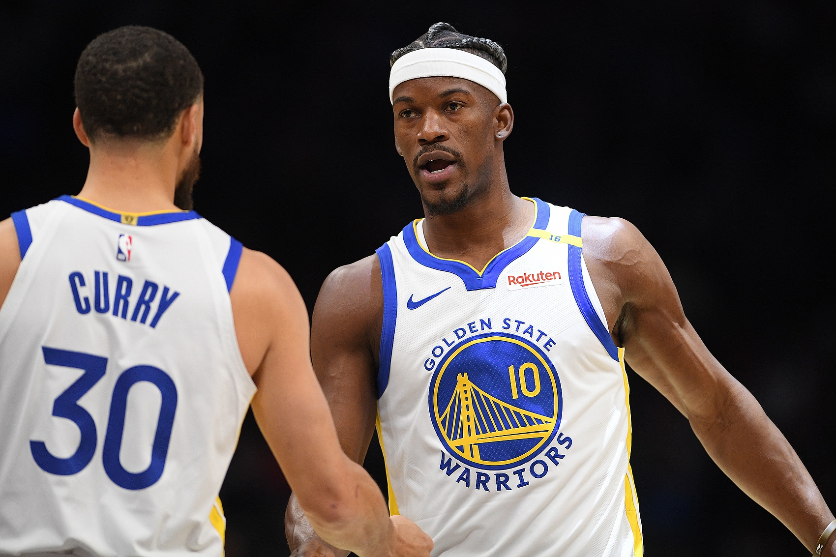 勇士VS馬刺先發(fā)：庫里&波杰&巴特勒&穆迪&追夢VS保羅&卡斯?fàn)?></div>
                <div   id=