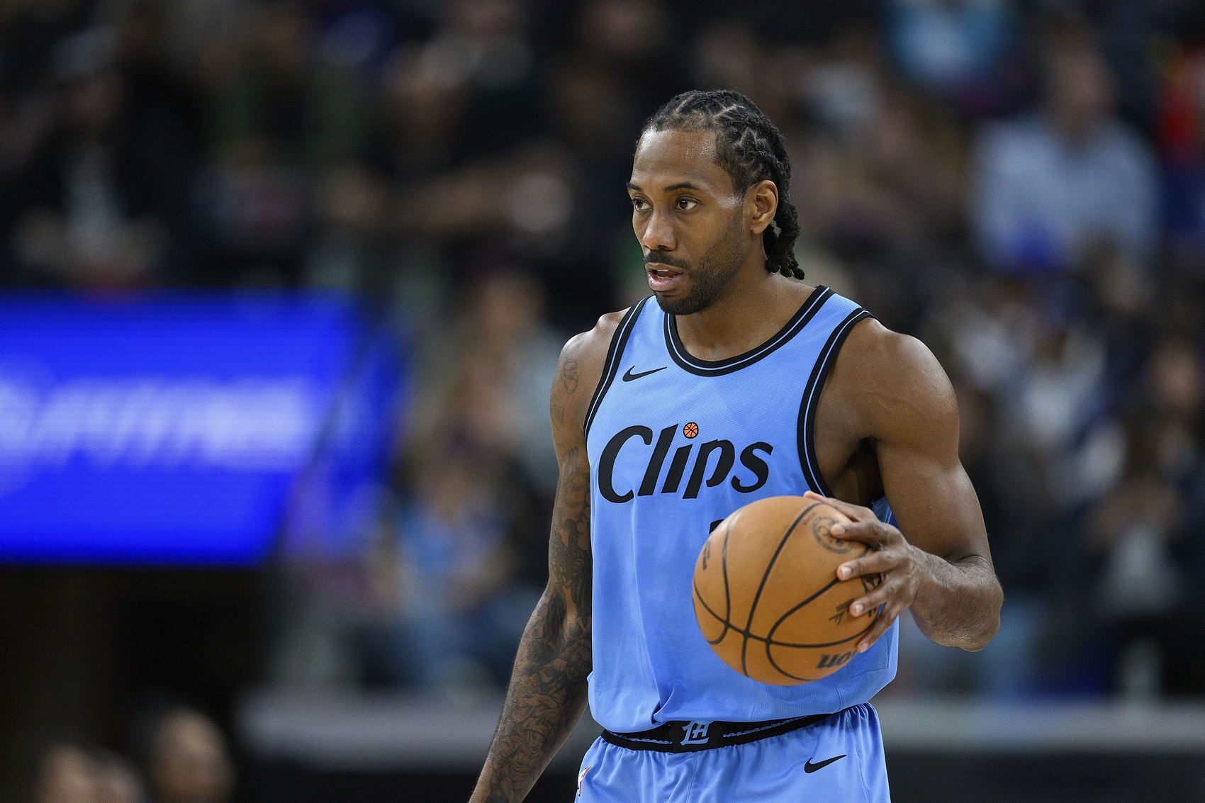 小卡：之前打季后賽一些不幸發(fā)生在我身上 但賽季勝率過5成是好事