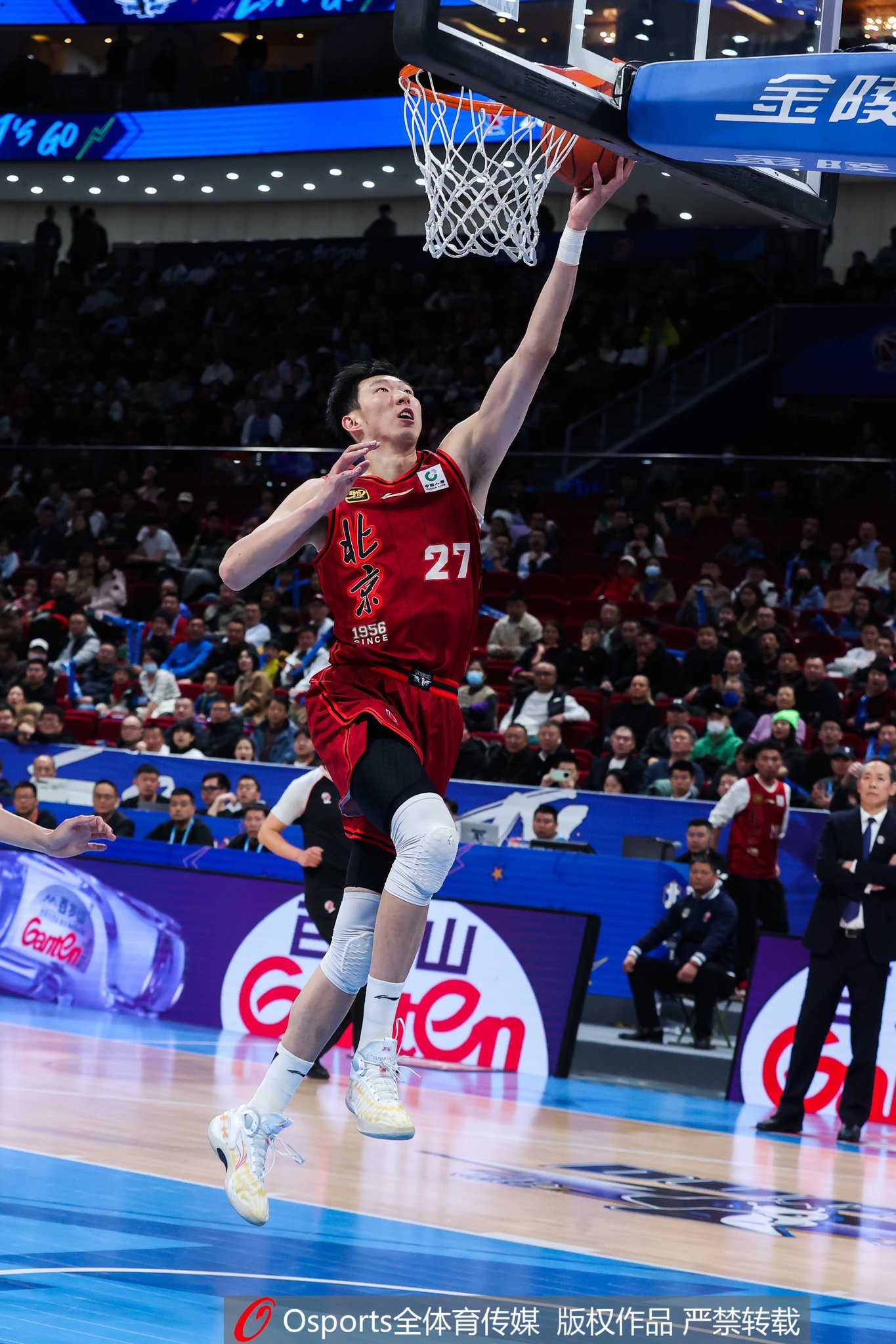 周琦已完成手術！媒體人：常規的結膜縫合恢復時間是2周左右