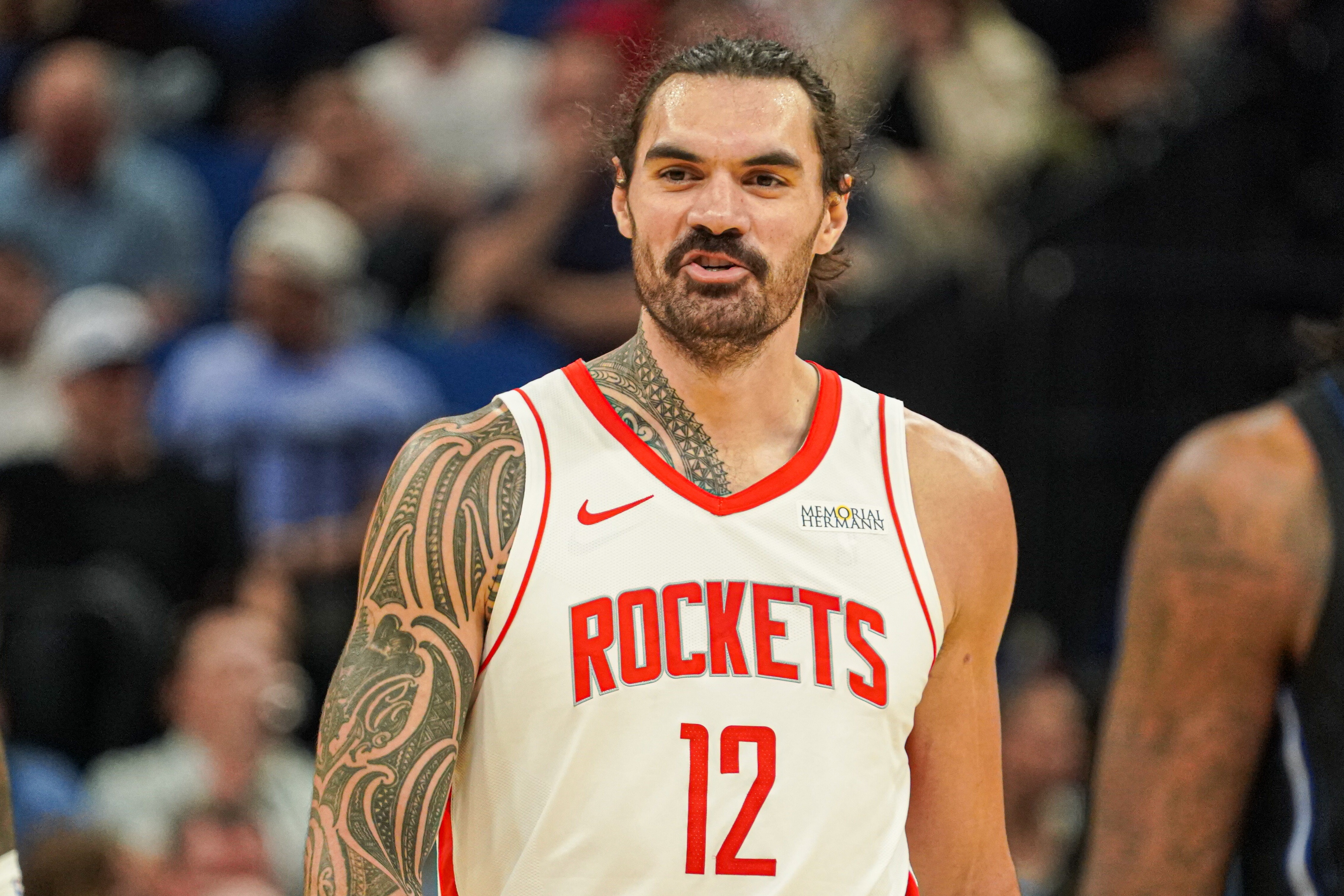 明天火箭客戰爵士 亞當斯&阿門-湯普森出戰成疑