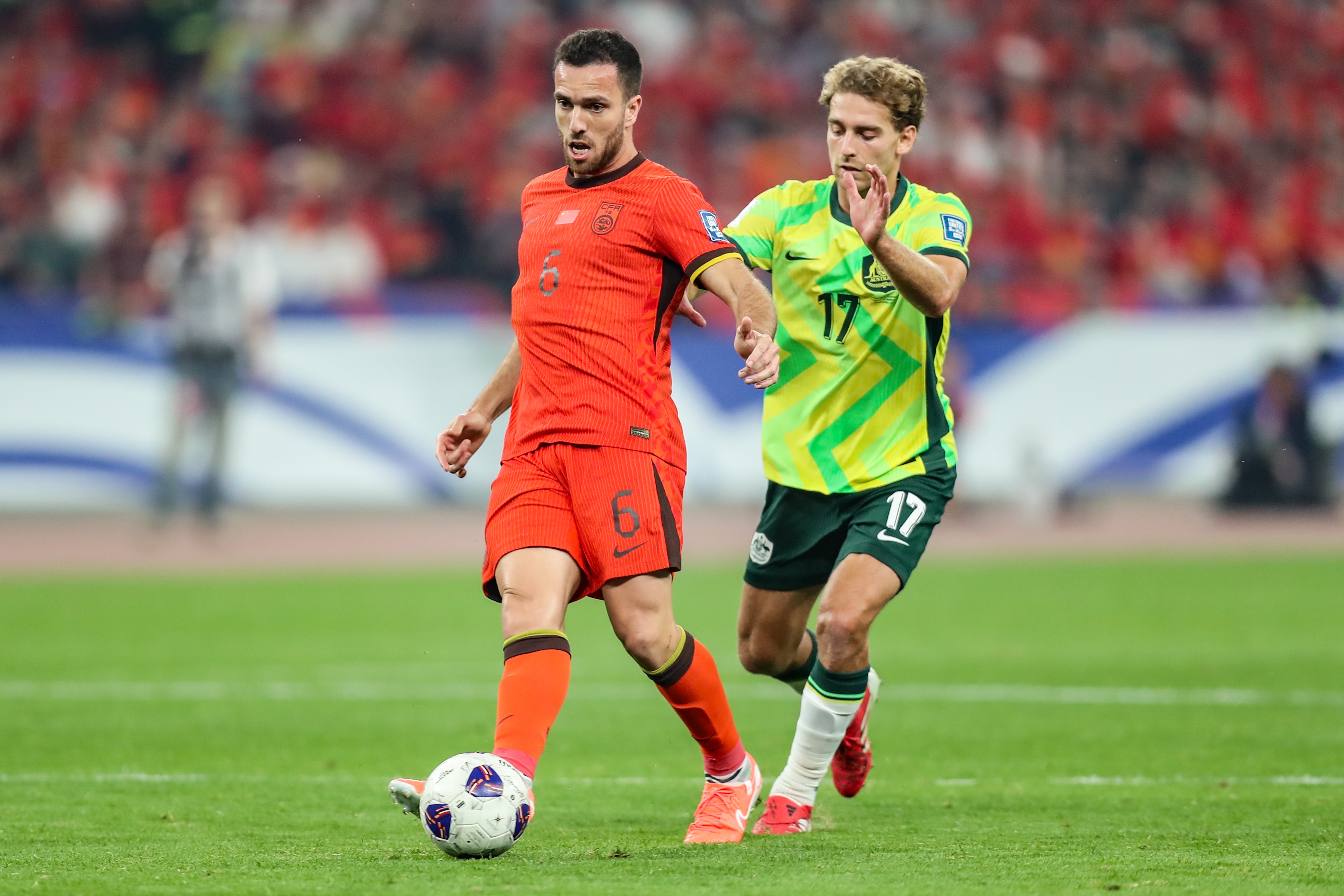 首秀戰(zhàn)國足!華裔球員蒂格：我祖父出生在海南 為中國文化背景驕傲