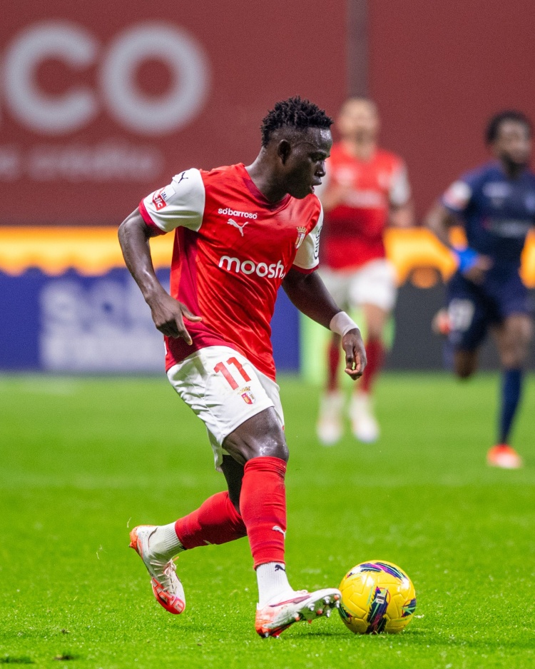 葡媒：曼聯(lián)錯(cuò)過(guò)昆達(dá)后相中布拉加19歲邊鋒“R費(fèi)” 解約金4000萬(wàn)歐